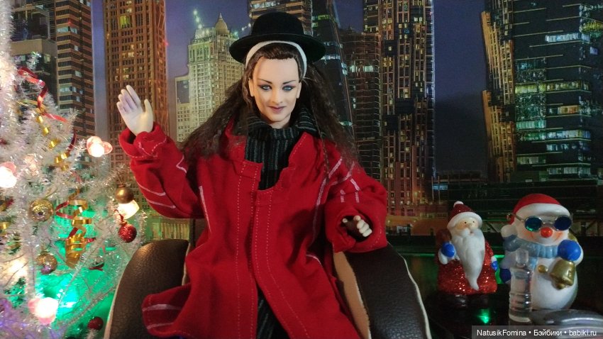 Новогодняя телепрограмма на Бэйбиках. Мелодии и ритмы зарубежной эстрады. Бой Джордж (фото 2)