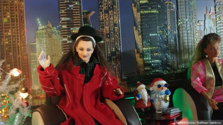 Новогодняя телепрограмма на Бэйбиках. Мелодии и ритмы зарубежной эстрады. Бой Джордж (фото 3)