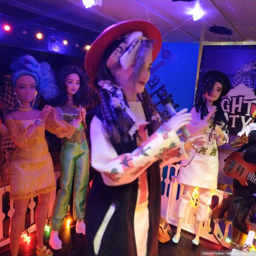 Новогодняя телепрограмма на Бэйбиках. Мелодии и ритмы зарубежной эстрады. Бой Джордж (фото 9)