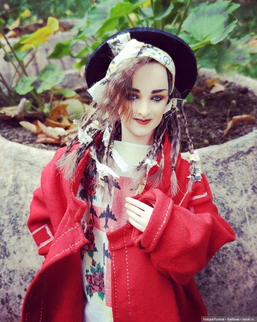 Новогодняя телепрограмма на Бэйбиках. Мелодии и ритмы зарубежной эстрады. Бой Джордж