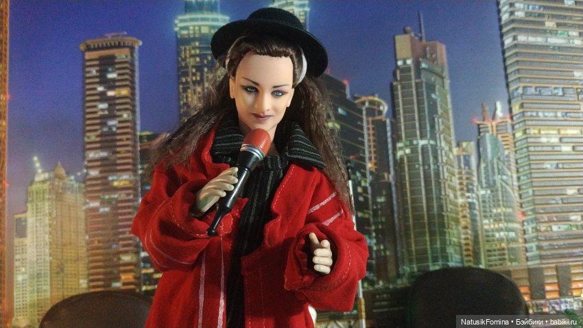 Новогодняя телепрограмма на Бэйбиках. Мелодии и ритмы зарубежной эстрады. Бой Джордж