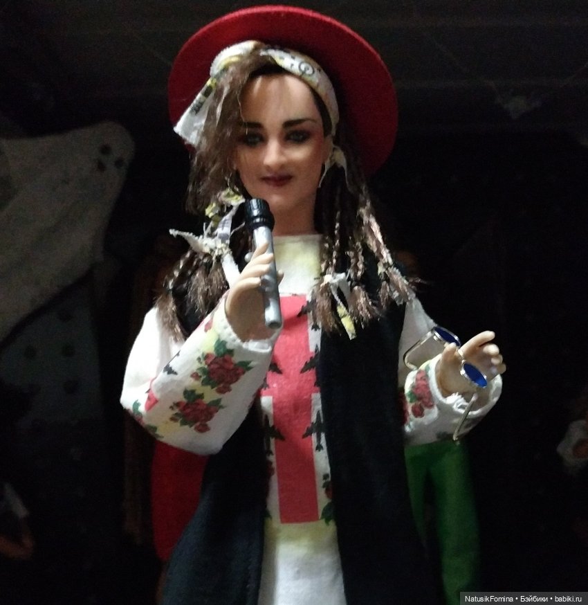 Новогодняя телепрограмма на Бэйбиках. Мелодии и ритмы зарубежной эстрады. Бой Джордж (фото 5)