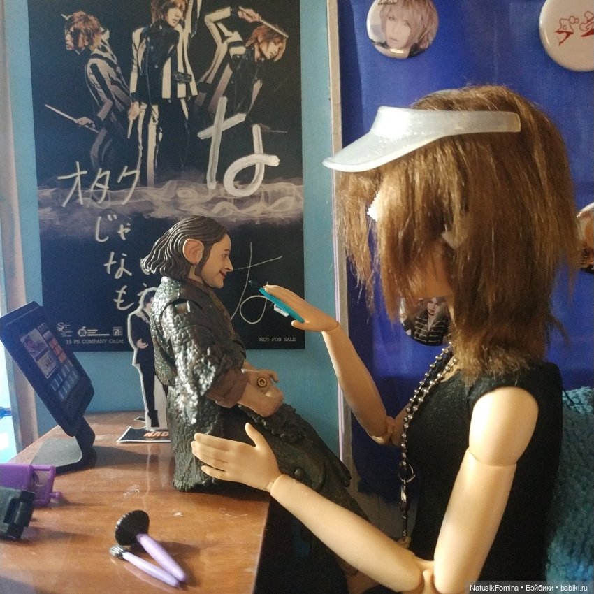 Фигурка Smeagol TOYBIZ и кукла Барби