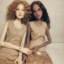 Алиса и Такейра, две сестрички от одного автора♥️