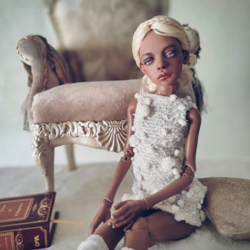 - Наружу? На какую такую ружу? 😆