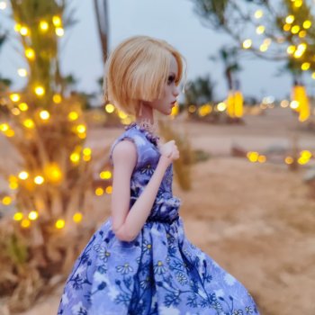 Лола в отпуске)