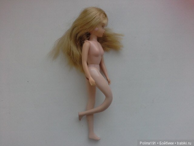 Помогите опознать куколку Takara (фото 2)