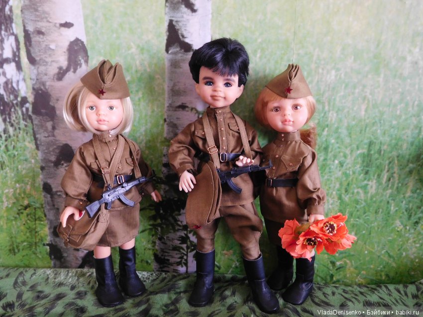 "Где похоронен: Литовская 6.6.6.Р, Ездковский р-он, д.Мединиски, южнее деревни 500м на опушке леса"