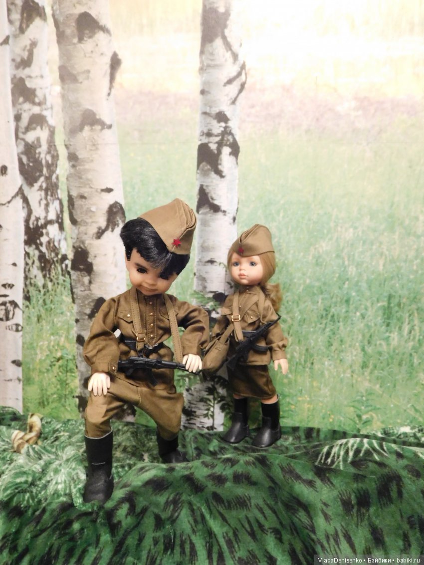 "Где похоронен: Литовская 6.6.6.Р, Ездковский р-он, д.Мединиски, южнее деревни 500м на опушке леса"