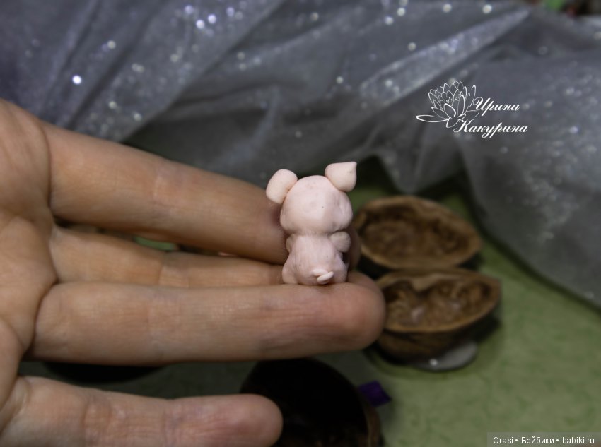 Хрюшки - парасюшки — Лепка авторских игрушек и папье (фото 5)