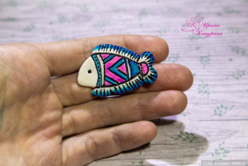 Брошки рыбёшки — Авторские игрушки из разных материалов: синельная проволока (фото 4)