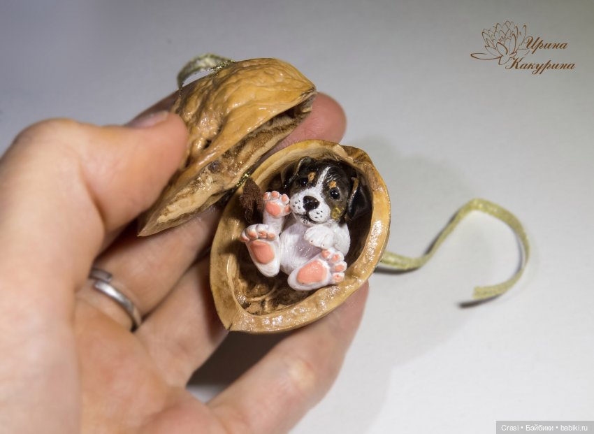 Миниатюра в ореховых скорлупках