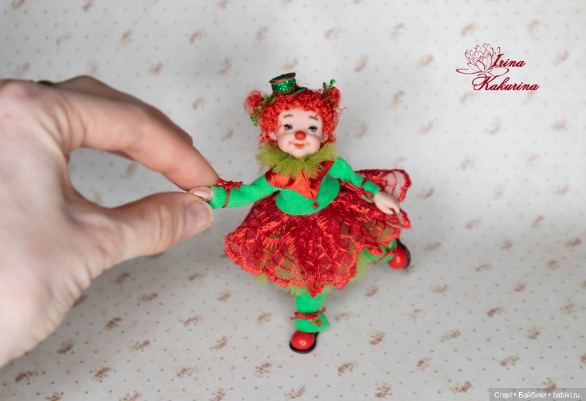 Малышка Клоунесса спешит показаться (фото 3)