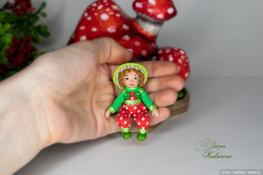 Домик грибок с жильцом — Авторские миниатюрные куклы: лепка (фото 6)