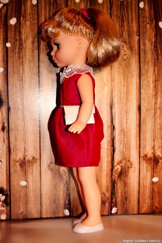 Серьезная Мила — Российские куклы Весна