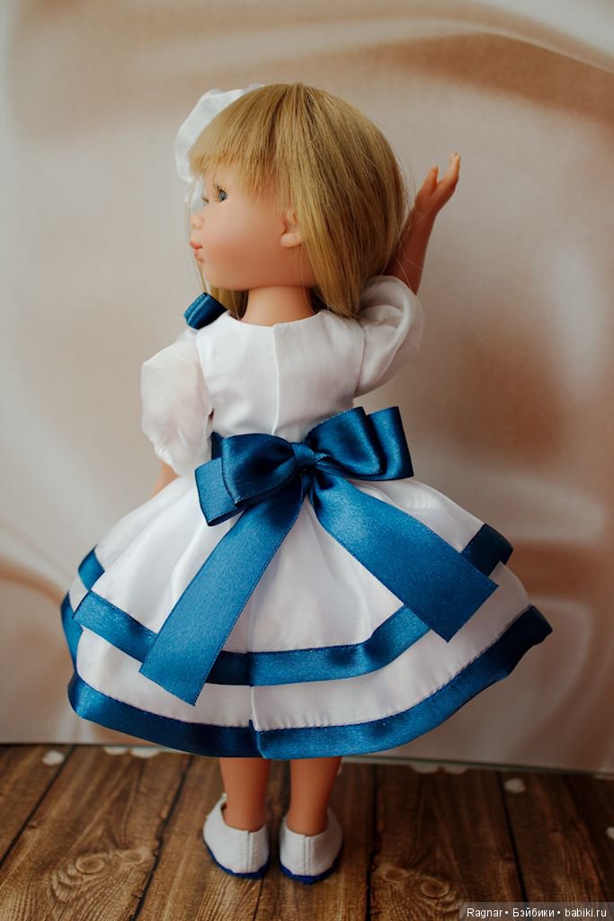 Две Карлотты - Carlota, Vestida de Azul (фото 3)