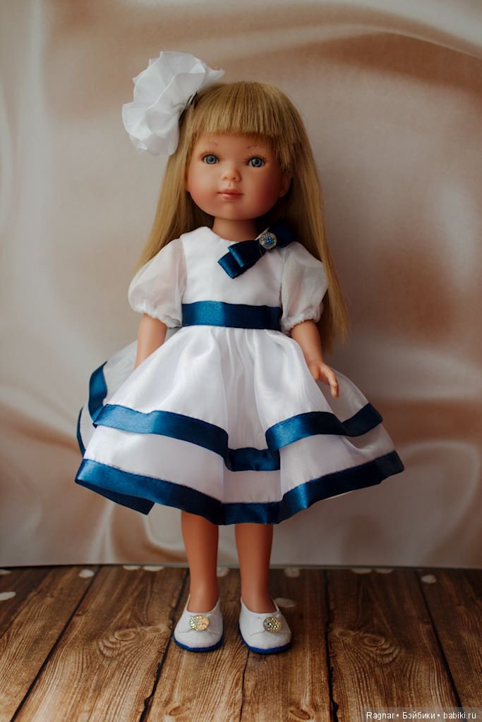 Две Карлотты - Carlota, Vestida de Azul