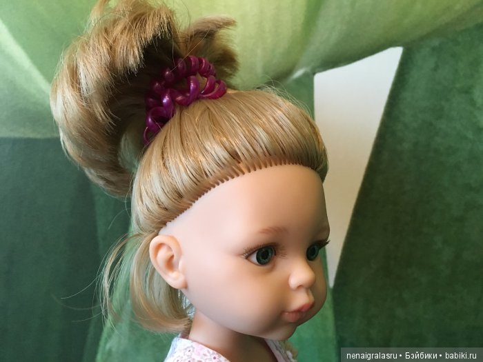 Обзор: Карла с каре и зелеными глазами от Paola Reina