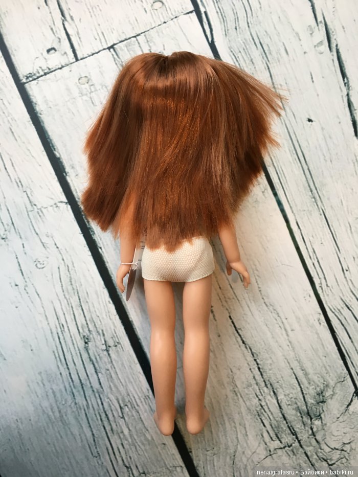 Обзор: Зеленоглазая, рыжая Кристи с челкой от Paola Reina (фото 4)