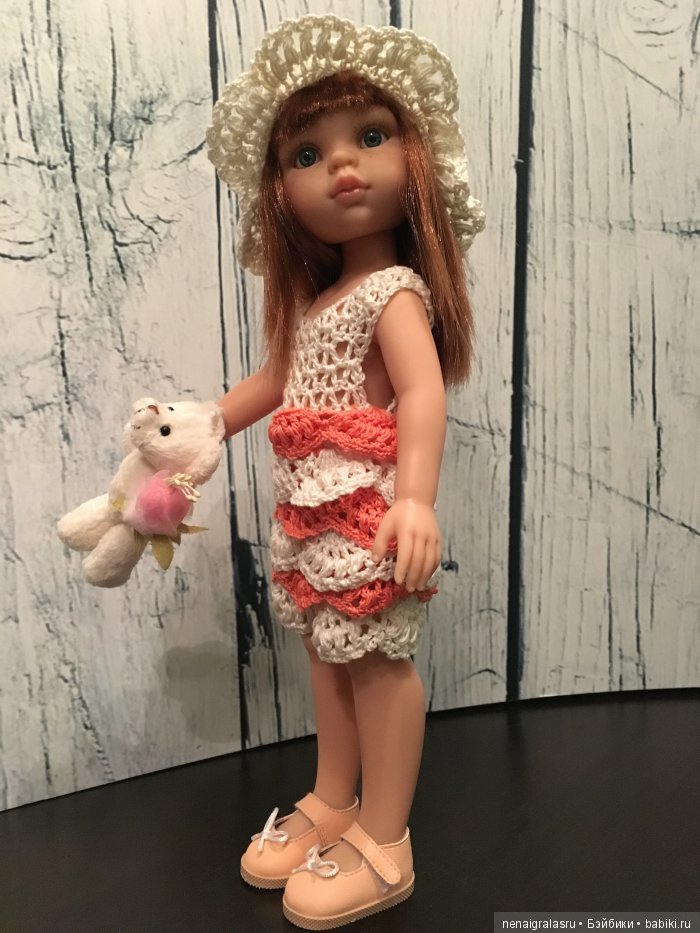 Обзор: Зеленоглазая, рыжая Кристи с челкой от Paola Reina