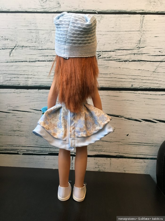 Обзор: Зеленоглазая, рыжая Кристи с челкой от Paola Reina