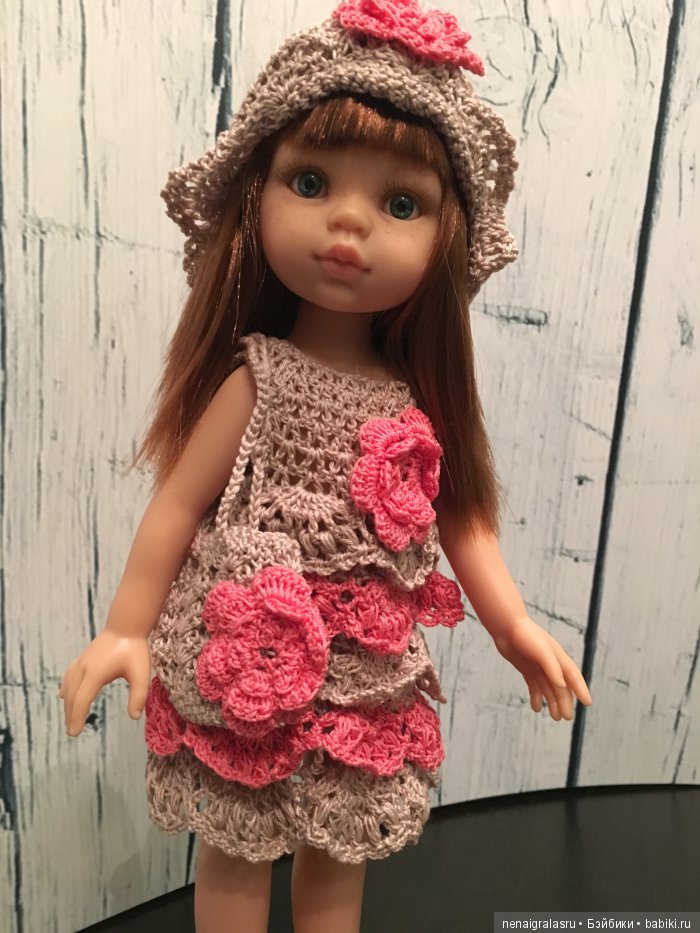 Обзор: Зеленоглазая, рыжая Кристи с челкой от Paola Reina