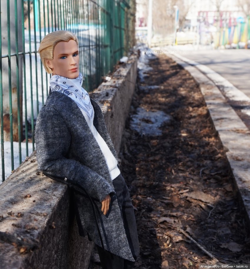 Прогулка с сохоббитами | Бэйбики Прогулка с сохоббитами — Куклы Integrity Toys (Интегрити): Poppy Parker