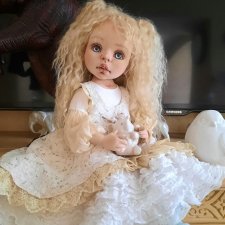 Авторская интерьерная кукла из капрона.