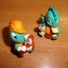 Динозавры строители. Мои киндерята