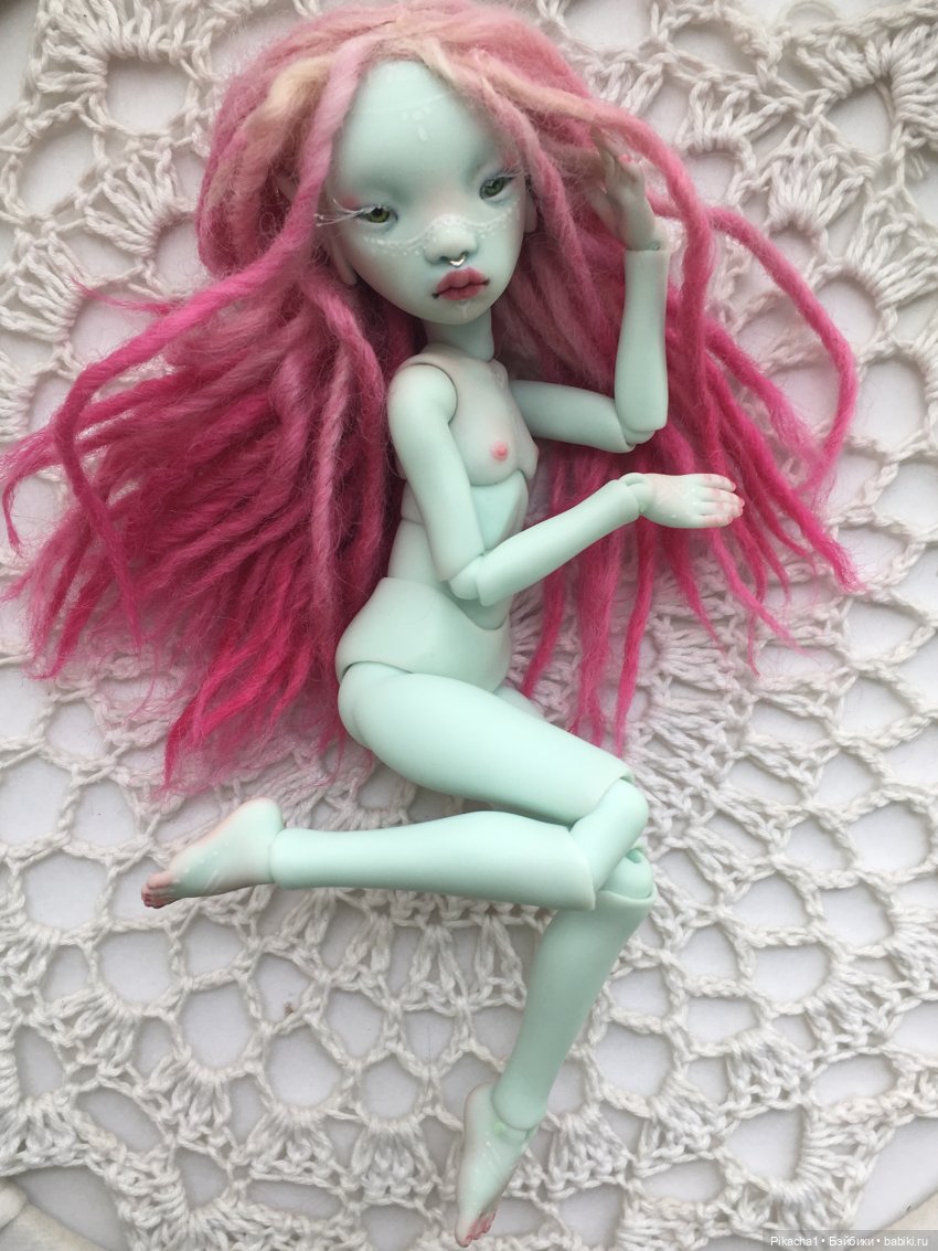 Шарнирная кукла Эйри Лин 2019 год. ПУ цвета мяты. В частной коллекции