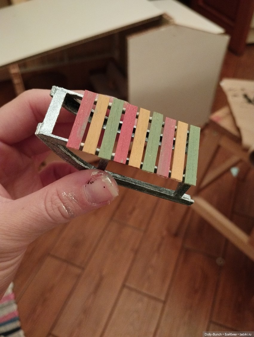 Про саночки — Аксессуары для кукол своими руками: идеи (фото 9)