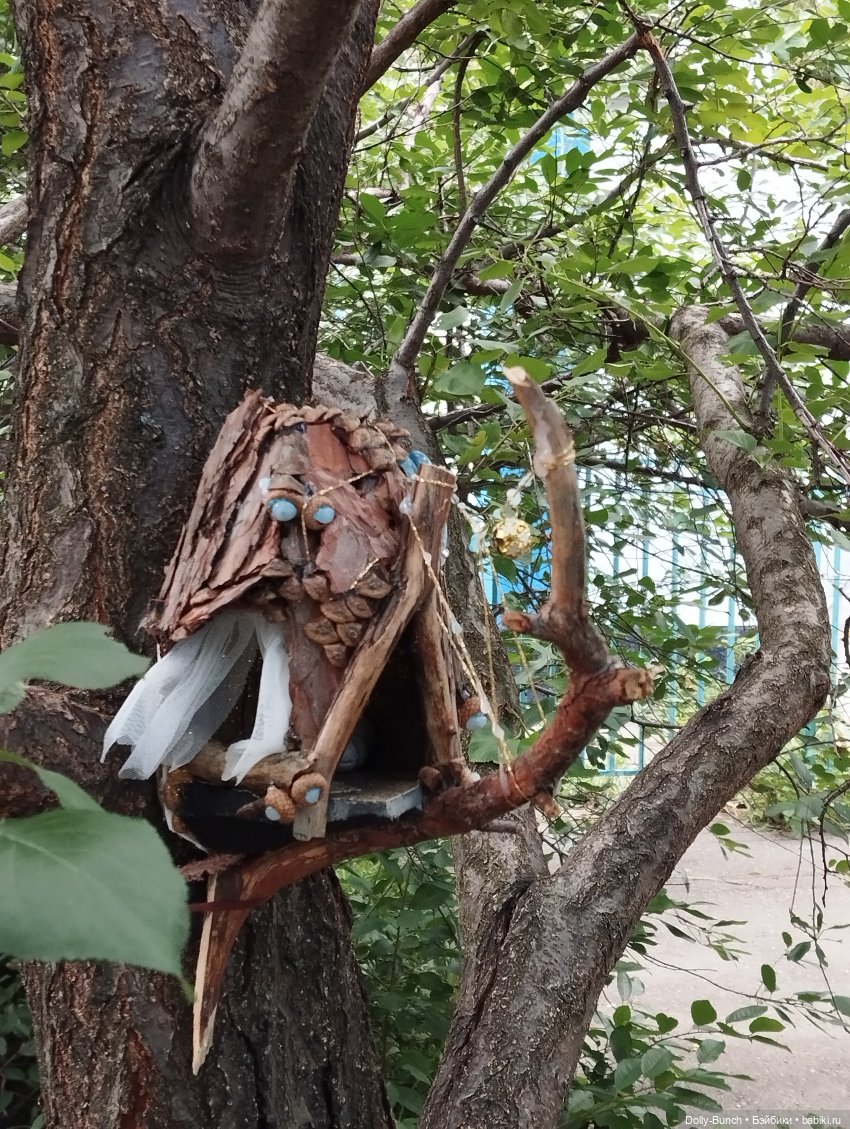 Богато украшенный скворечник (фото 3)