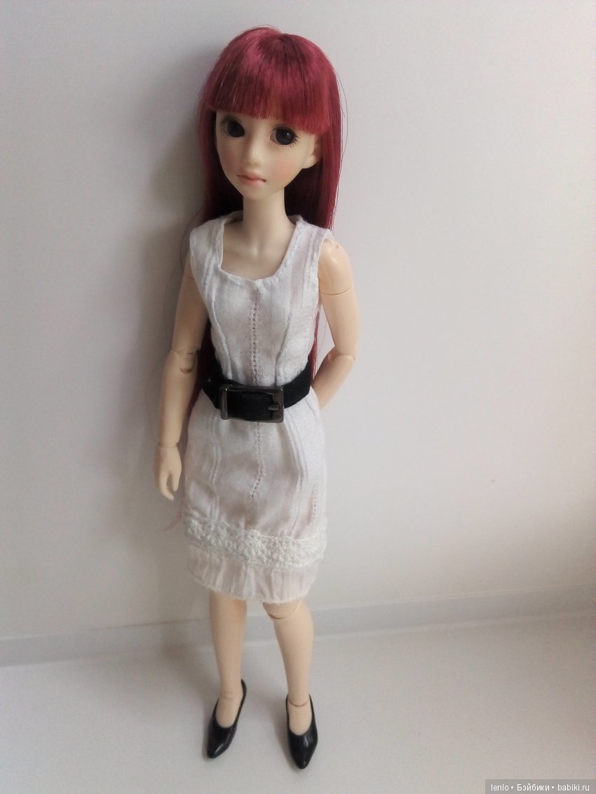 белое платьице