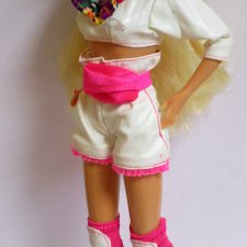 Барби винтажная 1991 г.в. на искрометных роликах/ Barbie Rollerblade
