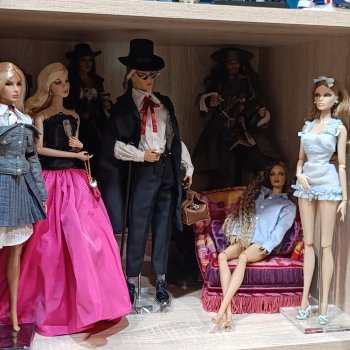 Первые куколки этого года