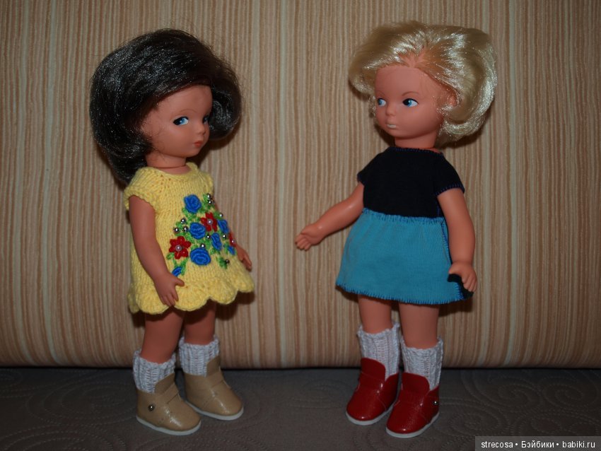 Бантики, чулочки, платьица, или как мне помогли одеть моих любимиц