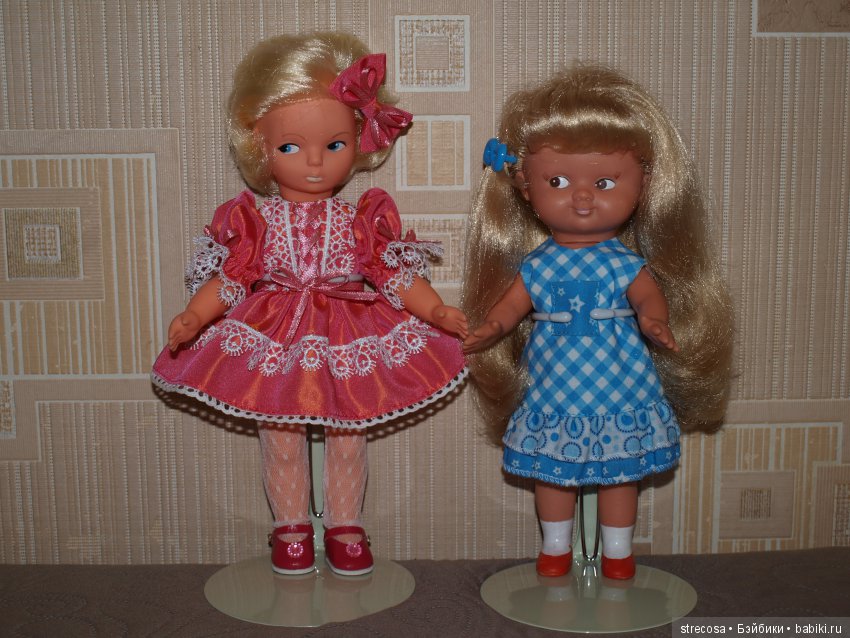 Бантики, чулочки, платьица, или как мне помогли одеть моих любимиц (фото 10)