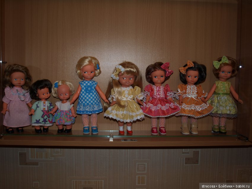 Бантики, чулочки, платьица, или как мне помогли одеть моих любимиц