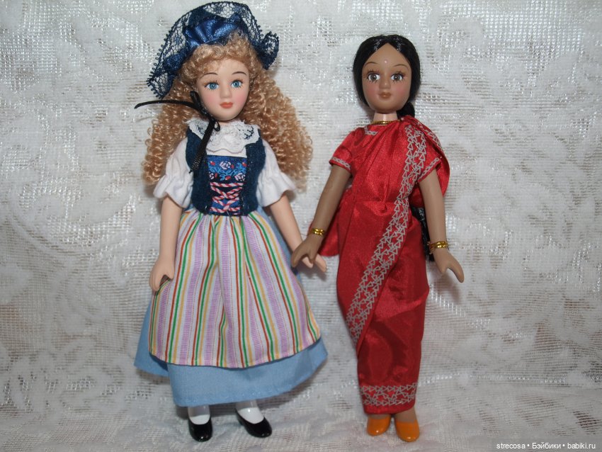 Такие одинаковые разные куколки