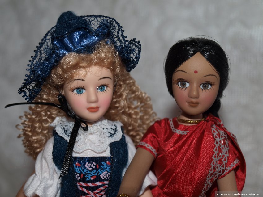 Такие одинаковые разные куколки