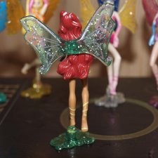 Куколки, которые селятся стайками