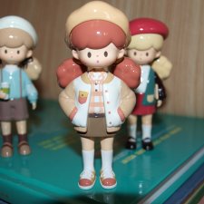 Куколки - фигурки Molinta - школьницы