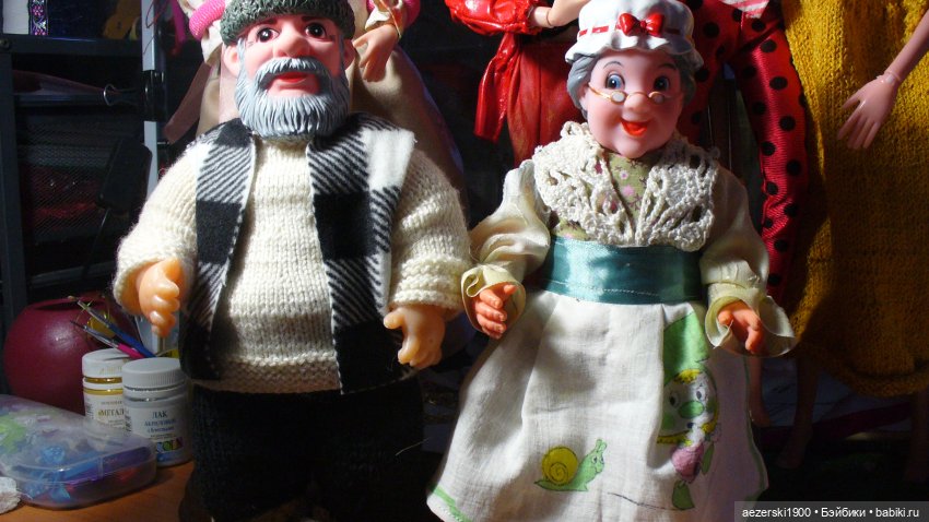 Бабушка рядышком с дедушкой (фото 7)