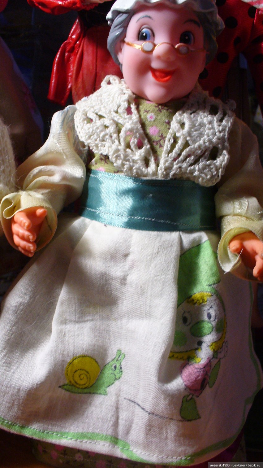 Бабушка рядышком с дедушкой (фото 6)