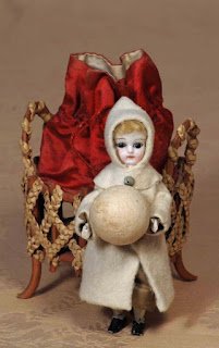 Мандарины, конфеты и дед Мороз