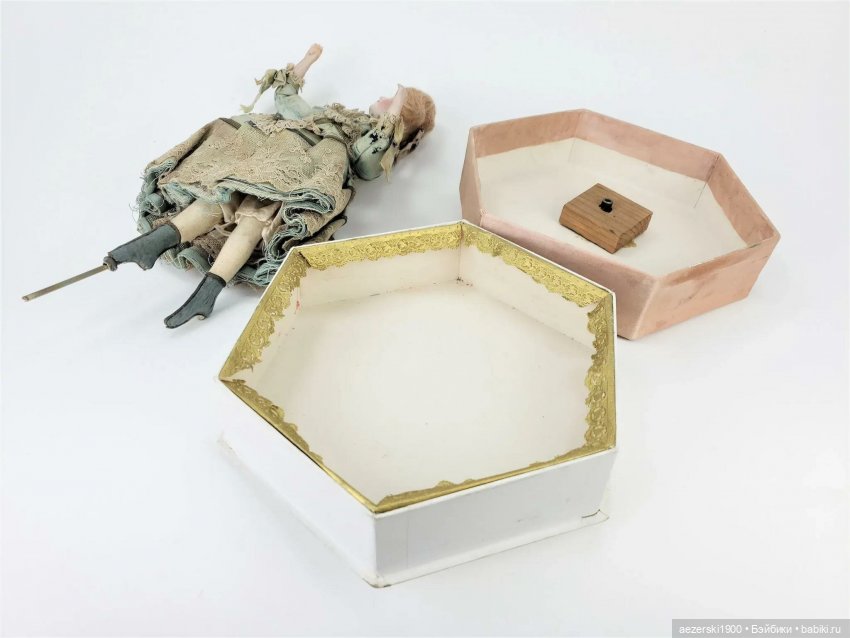 Мандарины, конфеты и дед Мороз