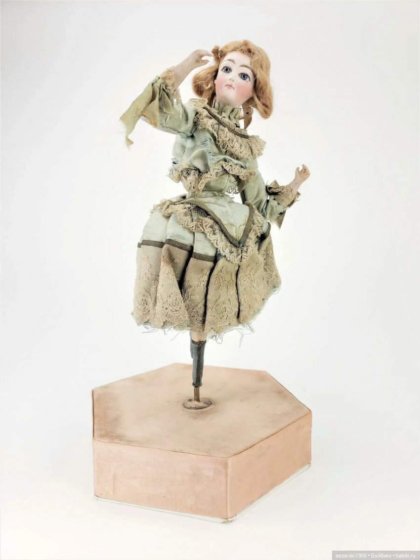 Мандарины, конфеты и дед Мороз