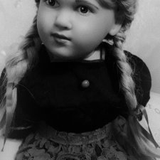 Кто она, незнакомка от Sabine Esche (Gotz)?