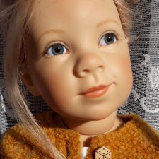 Юлька или нарисованные глаза