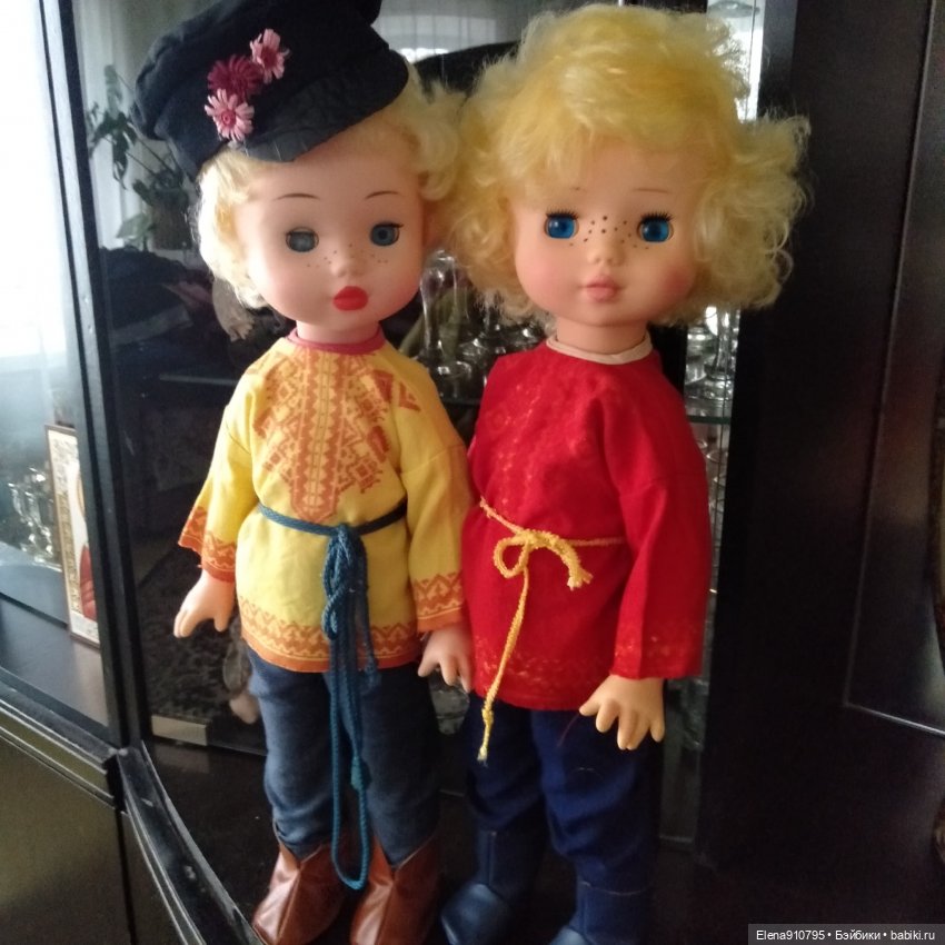 Сколько же их должно быть в линейке. Куклы 8 Марта -этнические костюмы (фото 10)